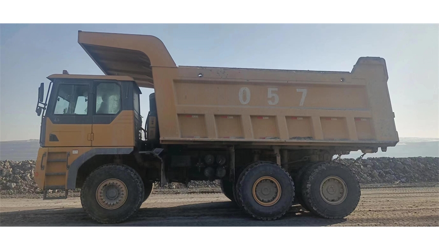 徐工XDR90T自卸車(chē)